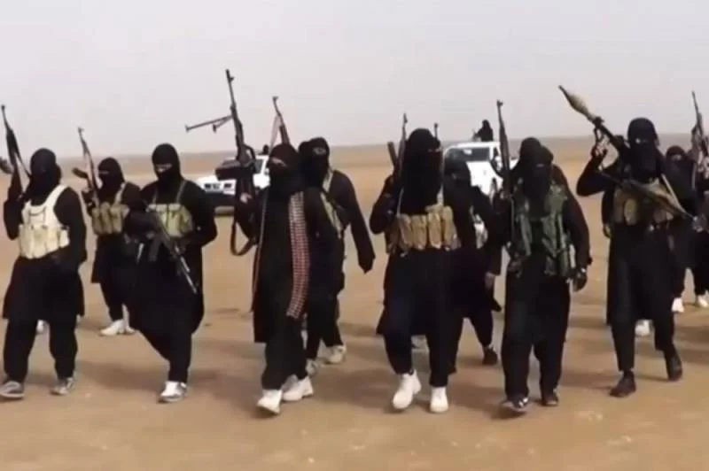 العراق يضع خططًا جديدة لملاحقة عصابات "داعش" الإرهابية