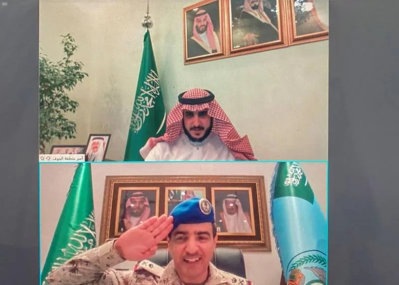 أمير الجوف يلتقي عن بُعد بقائد القاعدة الجوية بالمنطقة