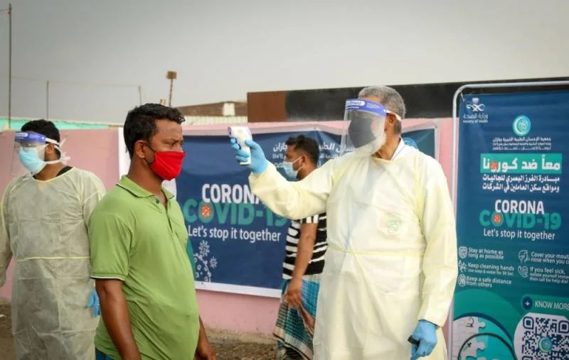 "الإحسان الطبية" بجازان تطلق مبادرة الفرز البصري للجاليات ومساكن العمال