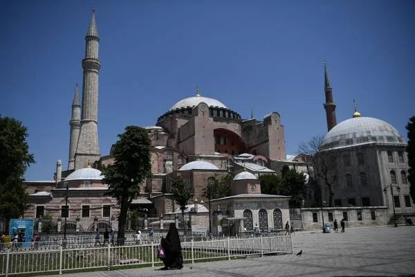إردوغان يرفض الانتقادات بشأن تحويل موقع آيا صوفيا إلى مسجد