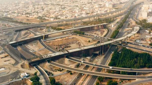 استكمال البنية التحتية لـ«مسار» بـ6 أحياء عشوائية في مكة