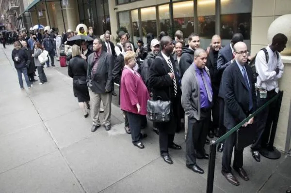 1,42 مليون طلب جديد لإعانات البطالة في الولايات المتحدة وسط زيادة الاصابات بكورونا
