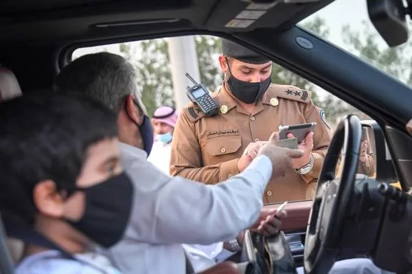 "أمن الطرق" تضبط مداخل مكة لرصد مخالفي تعليمات الحج