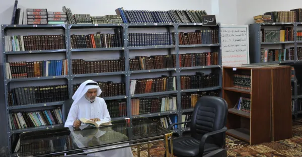 مكتبة مسجد ابن العباس بالطائف.. فضاء معرفي لنوادر المؤلفات والمخطوطات الأثرية