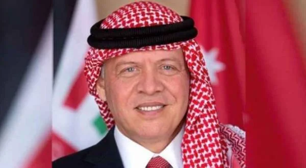 العاهل الأردني يهاتف الرئيس اللبناني معزيًا في ضحايا الانفجار