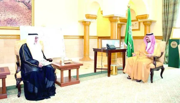 نائب أمير مكة يستقبل المدير الجديد لجامعة الطائف