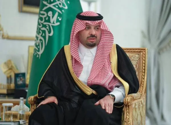 إنشاء كرسي الأمير فيصل بن خالد بن سلطان لدراسات الطاقة المتجددة وتطبيقاتها
