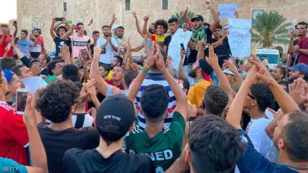 مليشيا الوفاق تشن حملة اعتقالات ضد النشطاء في طرابلس
