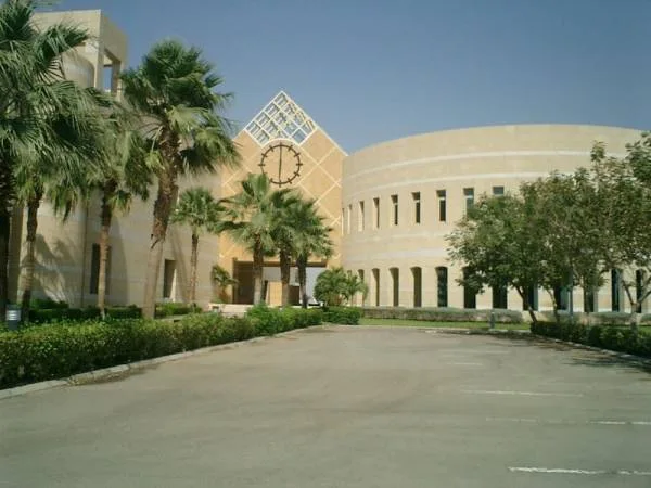 "أخصائي الموارد البشرية" دورة تدريبية بمكتبة الملك فهد في جدة غداً