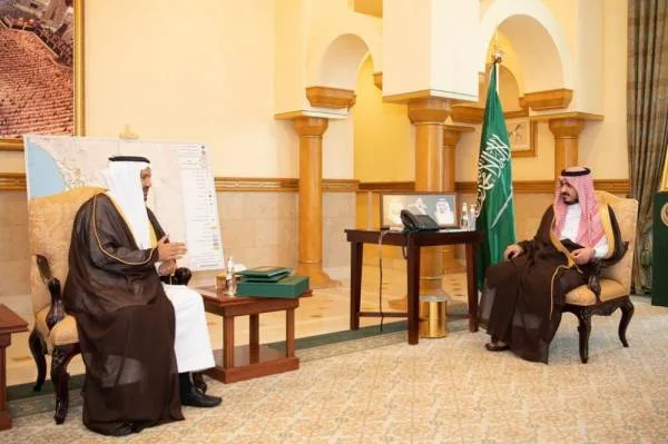 نائب أمير مكة يطلع على استعدادات "التدريب عن بعد"