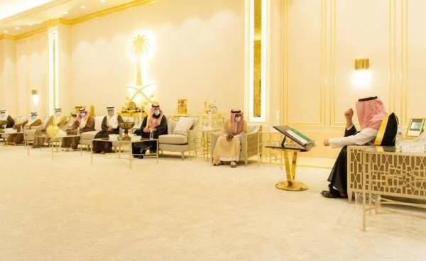 أمير الباحة يطلع على جهود جمعية أكناف لرعاية الأيتام بالمنطقة
