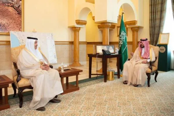 نائب أمير مكة يطلع على الخطط التطويرية لـ "النقل"