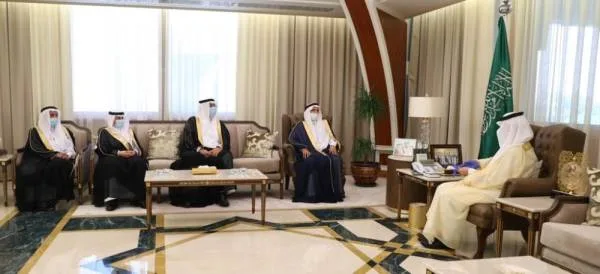 الدمام : سعود بن نايف يدشن فرع هيئة الصحفيين