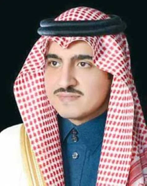 نائب أمير مكة يطلع على مشروعات المياه والصرف