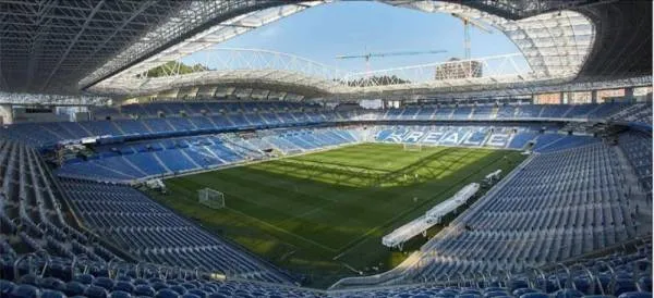 "برنامج تطوير مواهب كرة القدم" يوقع اتفاقية شراكة مع نادي ريال سوسيداد الإسباني