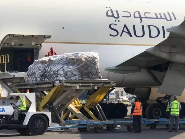 وصول الطائرة الإغاثية الثانية بالجسر السعودي لمساعدة منكوبي فيضانات السودان