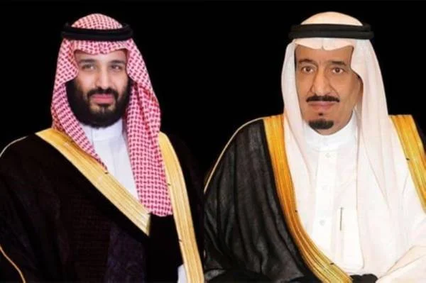 القيادة تعزّي أمير الكويت في وفاة الشيخ صباح الأحمد.. وتهنئه بتولي مقاليد الحكم