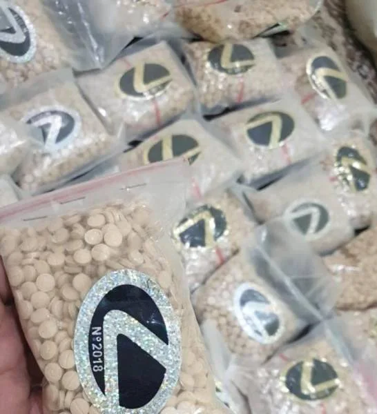 القبض على مواطن روّج (10.000) قرص من مادة الامفيتامين المخدرة - جريدة المدينة