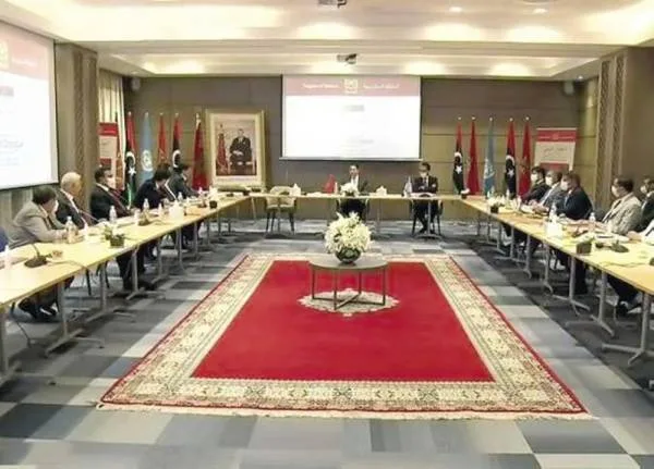 الليبيون يتفقون على إنهاء المرحلة الانتقالية باجتماعات القاهرة