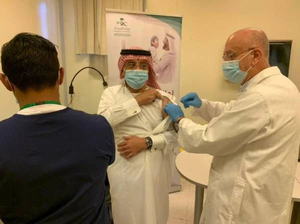 "إرادة الرياض" يدشن حملة للتطعيم ضد الانفلونزا الموسمية