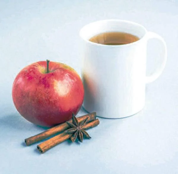دراسة: الشاي والتفاح يخفضان الضغط