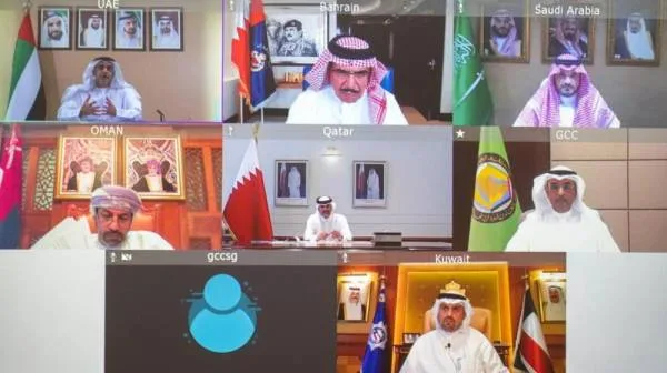 عبدالعزيز بن سعود : جائحة كورونا تضعنا أمام مسؤولية مشتركة لاتخاذ التدابير الفعالة في مواجهة تداعياتها