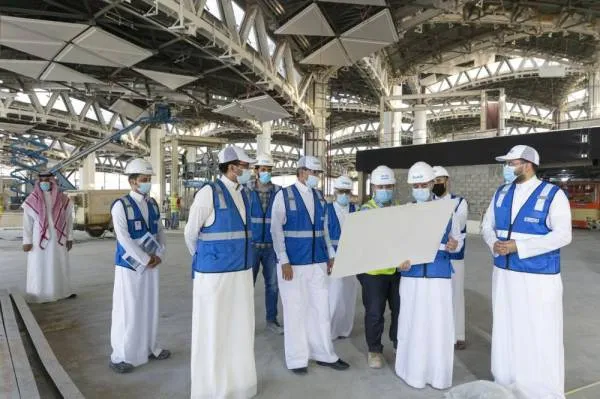 وزير النقل يتفقد مطار الملك خالد الدولي بالرياض