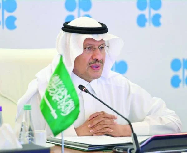 عبدالعزيز بن سلمان: كل الخيارات مطروحة لدعم استقرار أسعار النفط