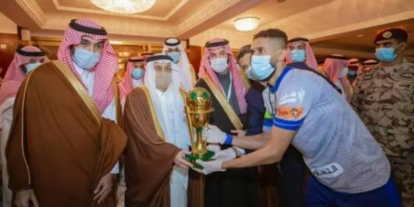 وزير الرياضة يشكر خادم الحرمين على رعاية نهائي كأس الملك