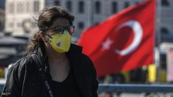 تركيا : 30 ألف اصابة بفيروس كورونا و 182 وفاة في يوم