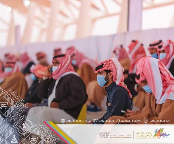 حضور جماهيري كبير مع انطلاق مهرجان الملك عبدالعزيز للإبل 5