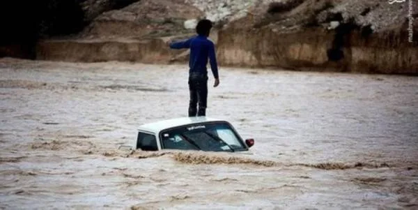 7 قتلى في فيضانات  فارس وبوشهر جنوبي إيران