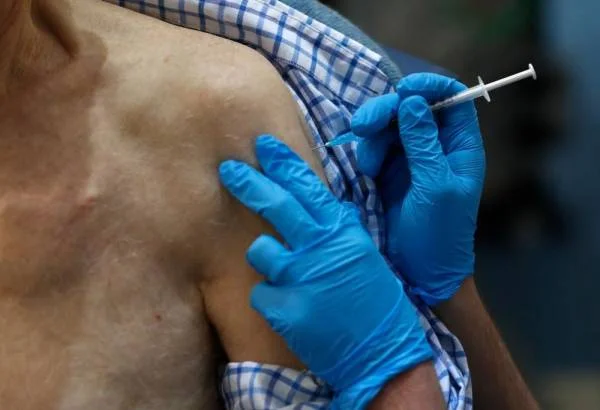 بريطانيا تبدأ حملة تطعيم ضد كورونا