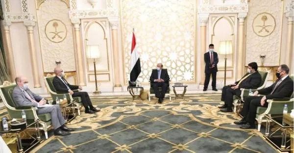 الرئيس اليمني: اتفاق الرياض يهدف إلى حقن الدماء وتوحيد الجهود في مواجهة الحوثيين
