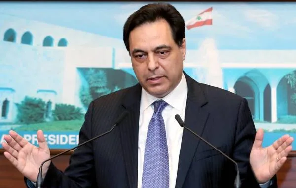 الادعاء على رئيس حكومة تصريف الاعمال وثلاثة وزراء سابقين في قضية انفجار مرفأ بيروت