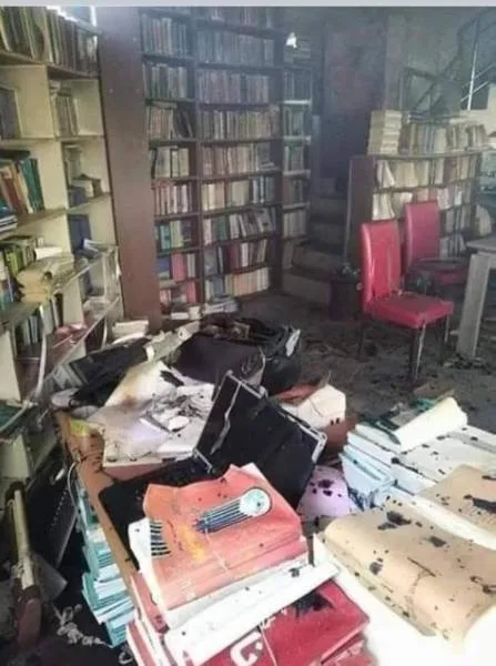 اليمن.. ميليشيا الحوثي تحرق أشهر المكتبات الدينية في حجة
