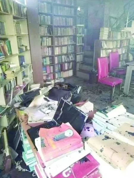 اليمن.. ميليشيا الحوثي تحرق أشهر المكتبات الدينية في حجة