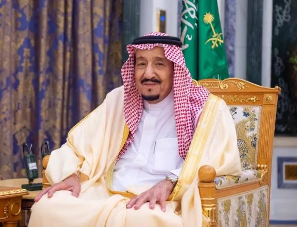 خادم الحرمين يوجه الدعوة لرئيس الإمارات للمشاركة في القمة الخليجية الـ41
