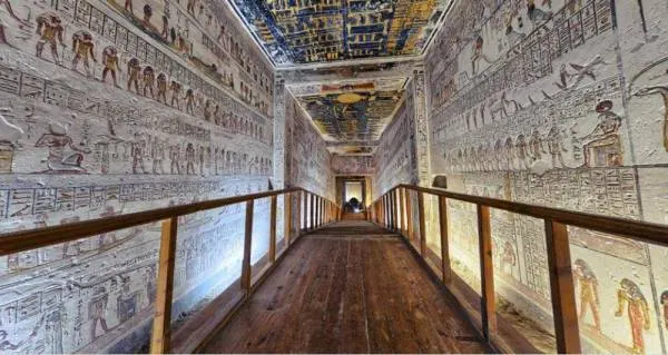 بعد إغلاق 12 عاما.. مصر تعيد افتتاح مقبرة الملك رمسيس الأول