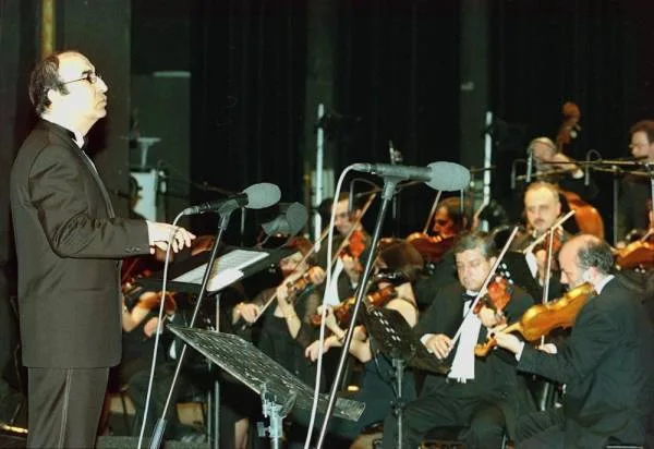 رحيل الموسيقار اللبناني الياس الرحباني عن 82 عاما