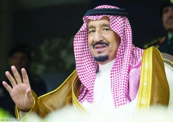 الملك سلمان.. أدوار قيادية وتاريخية في مسيرة العمل الخليجي