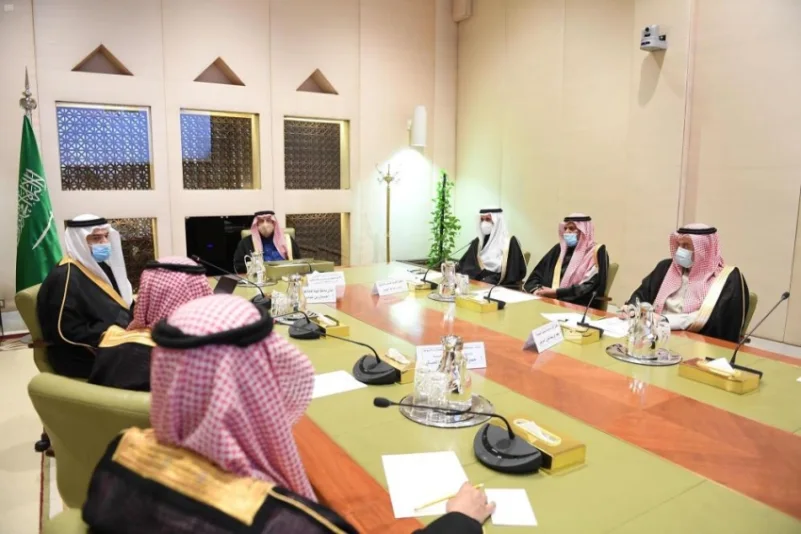 أمير الرياض يستعرض استراتيجية الهيئة العامة لعقارات الدولة