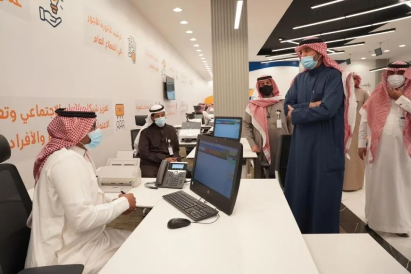 الراجحي يتفقد المقر الجديد لفرع "الموارد البشرية" بمنطقة الرياض