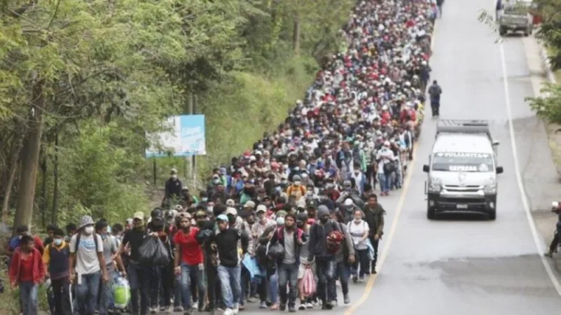 المهاجرون من هندوراس في طريقهم لأمريكا
