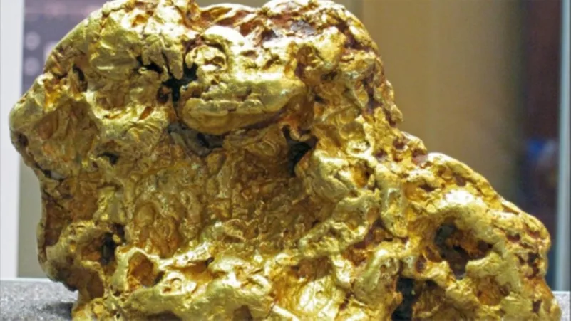 منع شراء الذهب الخام المستخرج من التنقيب المخالف