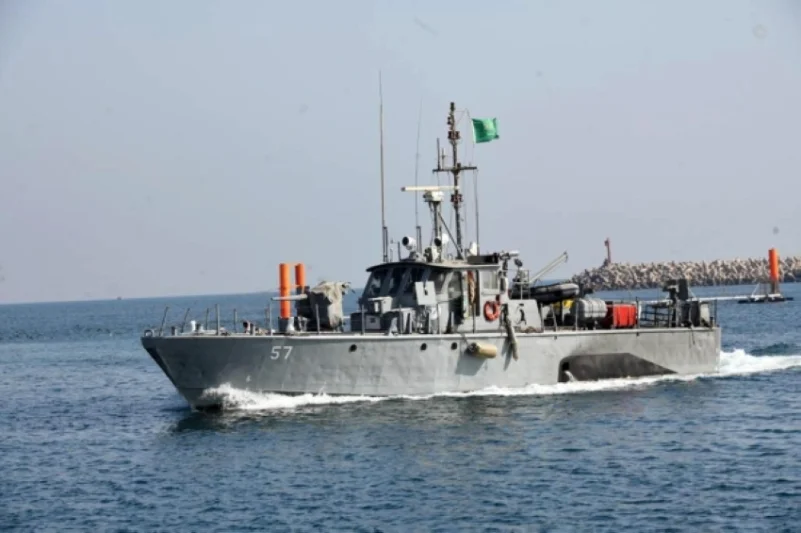 البحرية السعودية تنفذ تمرين «المدافع  21»