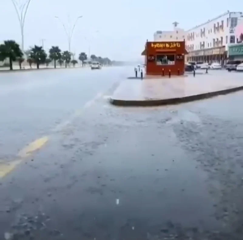 استمرار الامطار على محافظة أملج