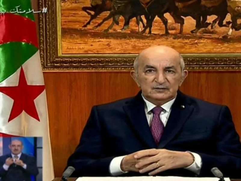 الرئيس الجزائري يحلّ البرلمان ويجري تعديلاً حكومياً