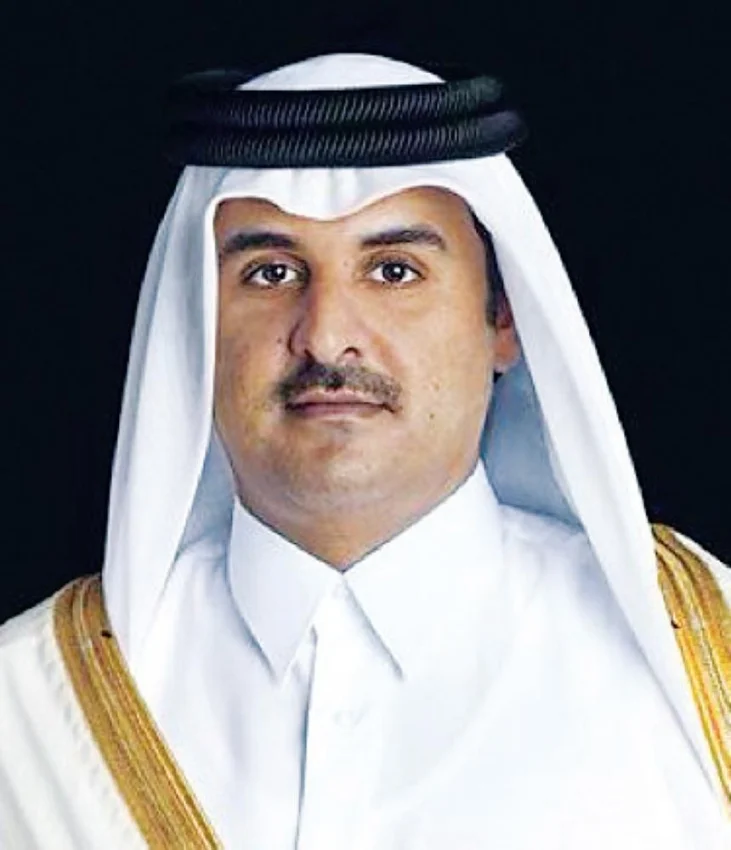أمير قطر يهنئ خادم الحرمين بسلامة ولي العهد