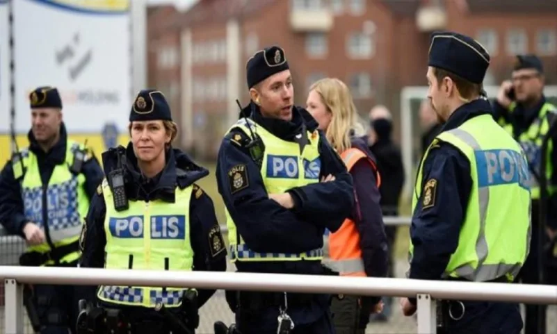 السويد.. إصابة 8 أشخاص بـ"سلاح أبيض"